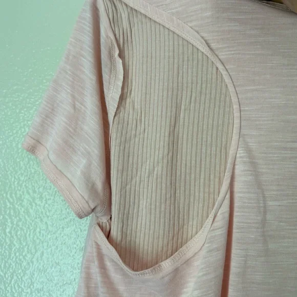 Miss Me Pink Asymmetrical Graphic Blouse 2 for $22 ❇️ - Picture 5 of 6